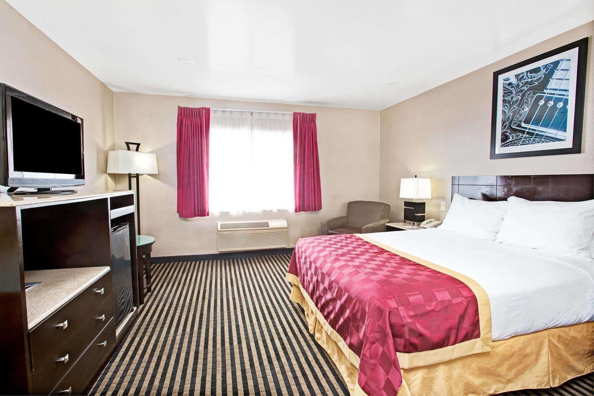 Готель Ramada By Wyndham Marina Del Rey Екстер'єр фото